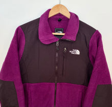 Load image into Gallery viewer, Women’s The North Face Denali Fleece (S)