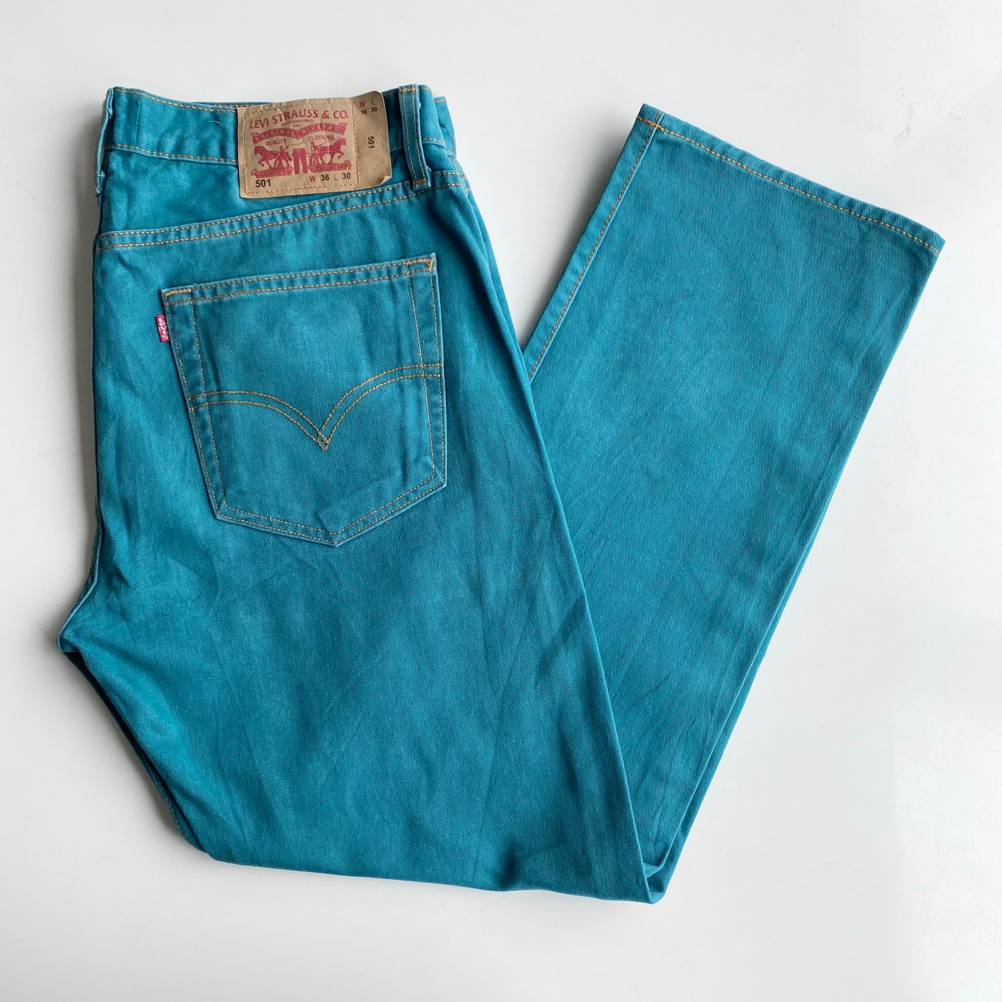 Levi s 501 W36 L30 Red Cactus Vintage