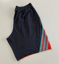 Load image into Gallery viewer, Adidas Shorts (XL)