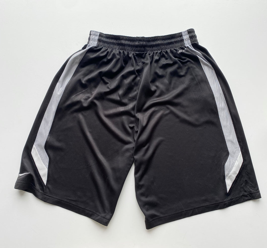 Nike shorts (XL)