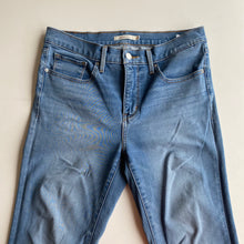 Load image into Gallery viewer, Levi’s 312 W30 L32