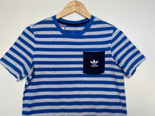 Load image into Gallery viewer, Adidas t-shirt (XS)