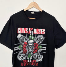 Load image into Gallery viewer, Guns N’ Roses T-shirt (L)