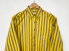 Load image into Gallery viewer, 90s Striped shirt (M)
