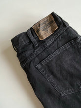 Load image into Gallery viewer, Wrangler Jeans W36 L34