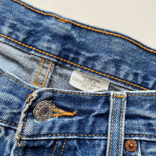 Load image into Gallery viewer, Distressed Levi’s 501 W34 L30
