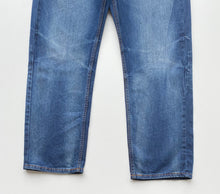 Load image into Gallery viewer, Levi’s 505 W33 L28