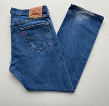 Load image into Gallery viewer, Levi’s 501 W38 L32