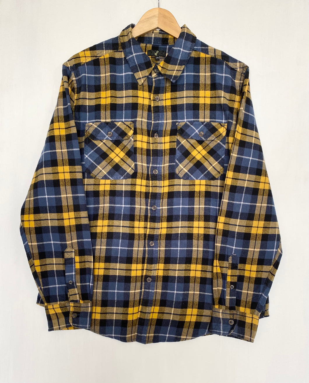 Flannel shirt (L)