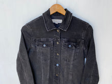 Load image into Gallery viewer, Calvin Klein denim jacket (M)