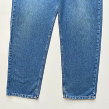 Load image into Gallery viewer, 90s Calvin Klein Jeans W36 L32
