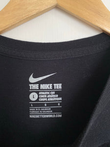 Nike t-shirt (L)