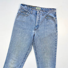 Load image into Gallery viewer, 90s Guess Jeans W31 L34