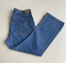 Load image into Gallery viewer, Tommy Hilfiger Jeans W36 L30