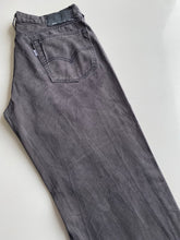 Load image into Gallery viewer, Levi’s 514 W32 L30