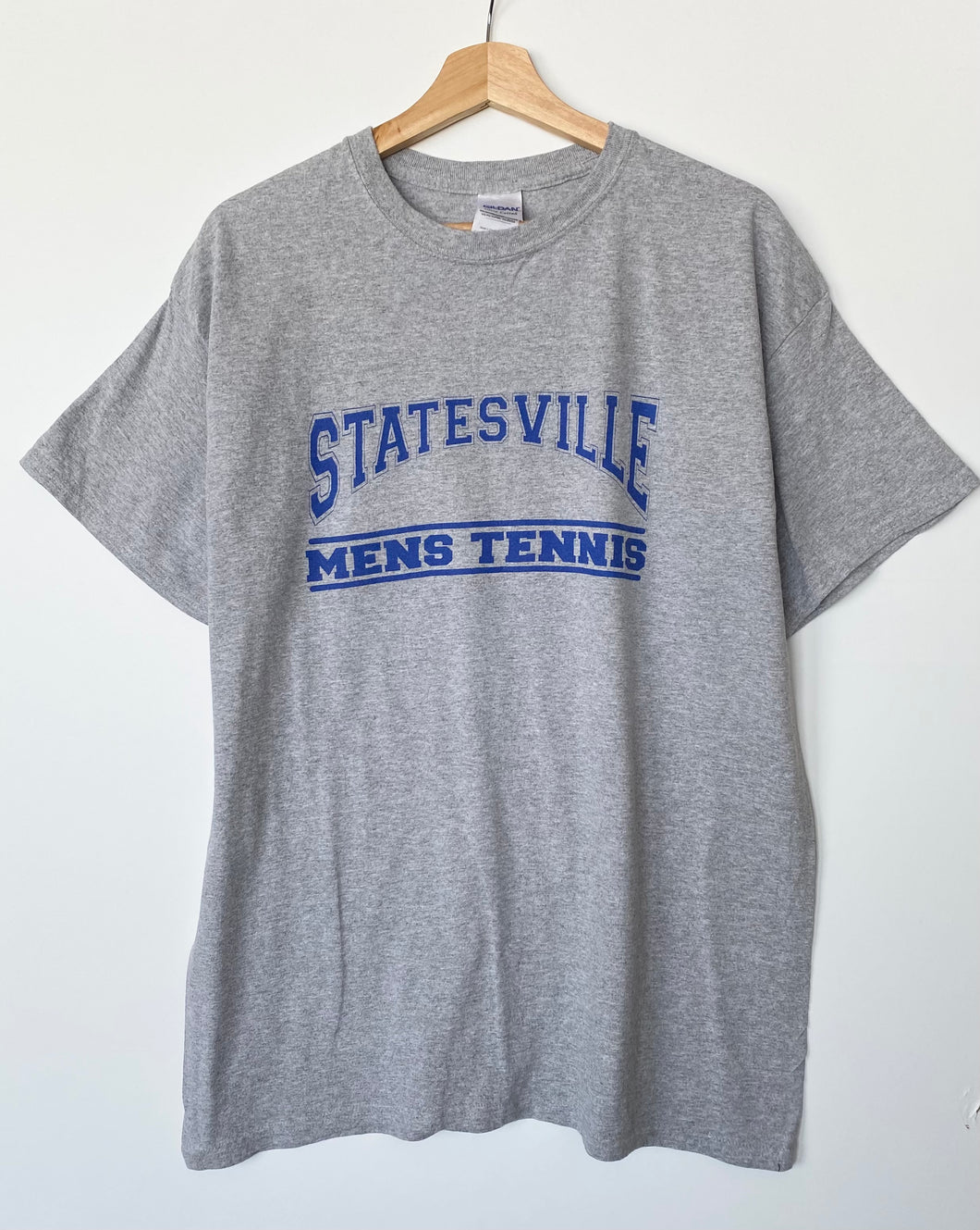 Statesville American College t-shirt (L)