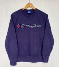 Load image into Gallery viewer, Champion sweatshirt (S)