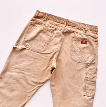 Load image into Gallery viewer, Distressed Dickies Carpenter jeans W36 L30
