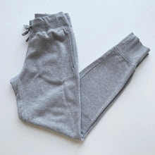 Load image into Gallery viewer, Umbro joggers (XS)