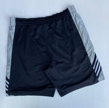 Load image into Gallery viewer, Nike shorts (M)