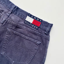 Load image into Gallery viewer, 90s Tommy Hilfiger Shorts W32