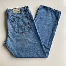 Load image into Gallery viewer, Tommy Hilfiger Jeans W36 L32