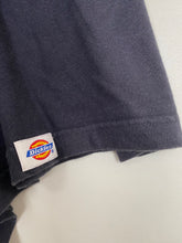 Load image into Gallery viewer, Dickies t-shirt (2XL)
