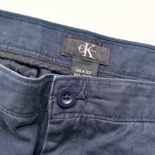 Load image into Gallery viewer, Calvin Klein Trousers W36 L32