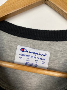 Champion sweatshirt (XL)