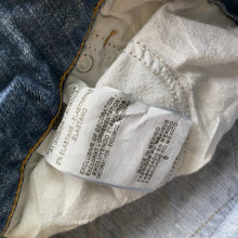 Load image into Gallery viewer, Levi’s Jeans W28 L31