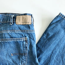 Load image into Gallery viewer, Calvin Klein Jeans W36 L31