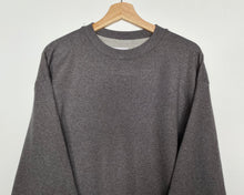 Load image into Gallery viewer, Champion sweatshirt (L)