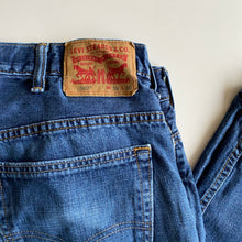 Load image into Gallery viewer, Levi’s 569 W38 L30