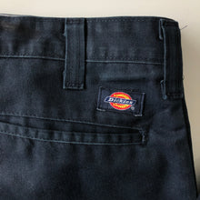 Load image into Gallery viewer, Dickies W40 L28