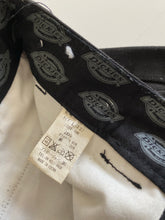 Load image into Gallery viewer, Dickies Shorts W32