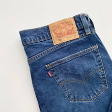 Load image into Gallery viewer, Levi’s 505 L34 W29