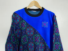 Load image into Gallery viewer, Patterned sweatshirt (S)