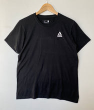 Load image into Gallery viewer, Reebok t-shirt (M)