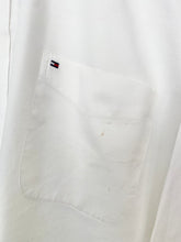 Load image into Gallery viewer, Tommy Hilfiger shirt White (XL)