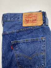 Load image into Gallery viewer, Levi’s 501 W34 L30