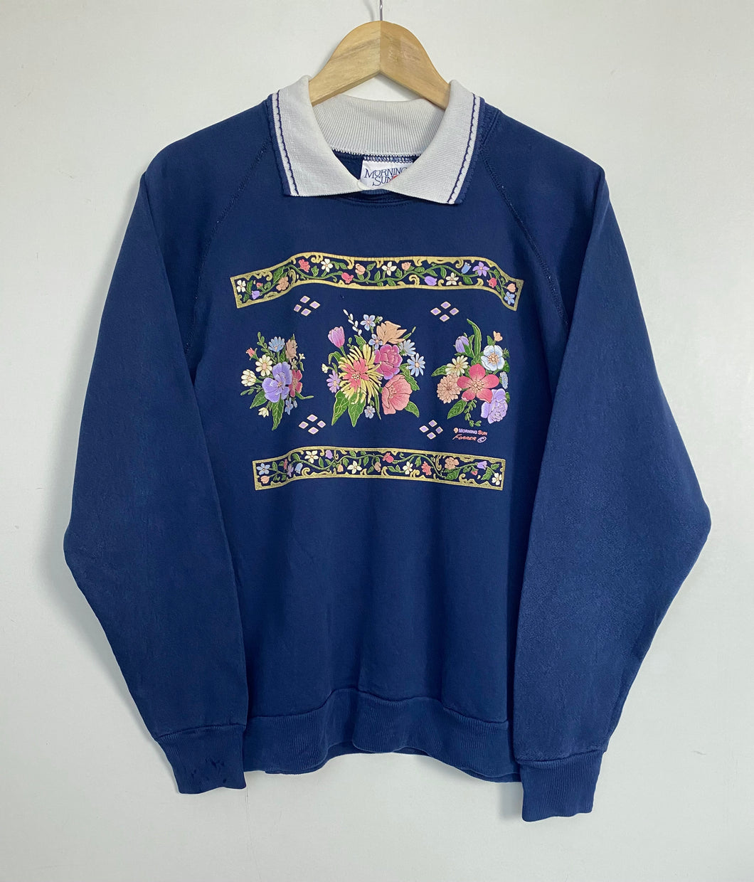 Printed ‘Floral’ sweatshirt (L)
