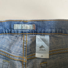 Load image into Gallery viewer, Levi’s 513 W28 L29