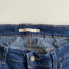 Load image into Gallery viewer, Levi’s 714 W32 L32