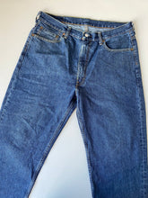 Load image into Gallery viewer, Levi’s 550 W36 L32