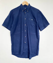 Load image into Gallery viewer, Lacoste shirt (M)