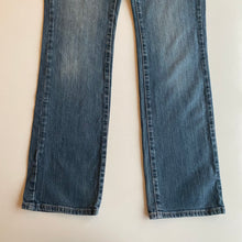 Load image into Gallery viewer, Calvin Klein Jeans W28 L32