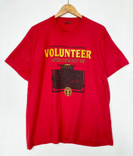Load image into Gallery viewer, Printed ‘1995 Newport shipbuilding’ t-shirt (XL)