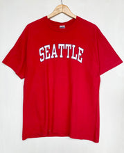 Load image into Gallery viewer, American College t-shirt (L)