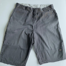 Load image into Gallery viewer, Dickies Cut Off shorts