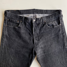 Load image into Gallery viewer, Levi’s 501 W36 L29